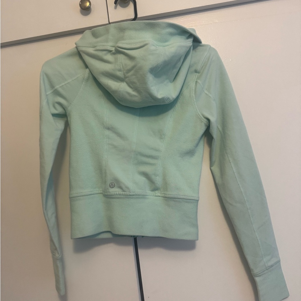 Lululemon cropped zip-up jacket in mint green - Picture 4 of 7